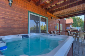 Crystal Lakeview Lodge by Tahoe Getaways - Private Hot Tub, Foosball Table & Tahoe Park HOA
